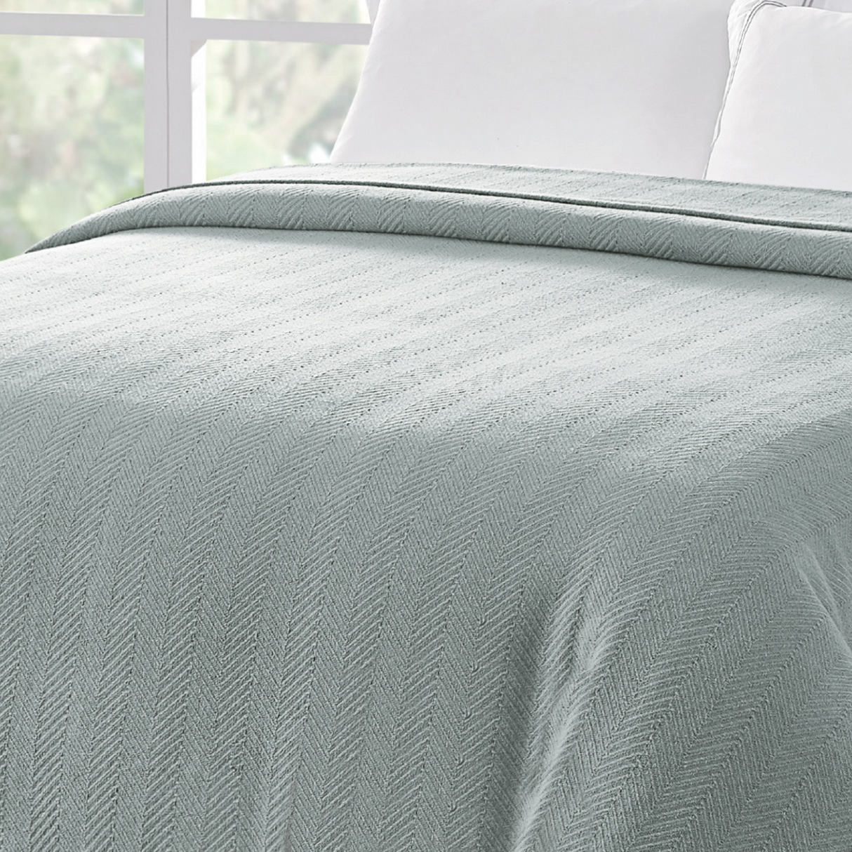 Organic Woven Herringbone Blanket