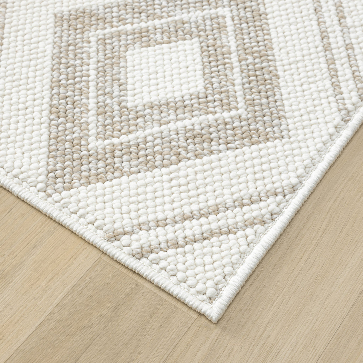 Salvino Premium Rug