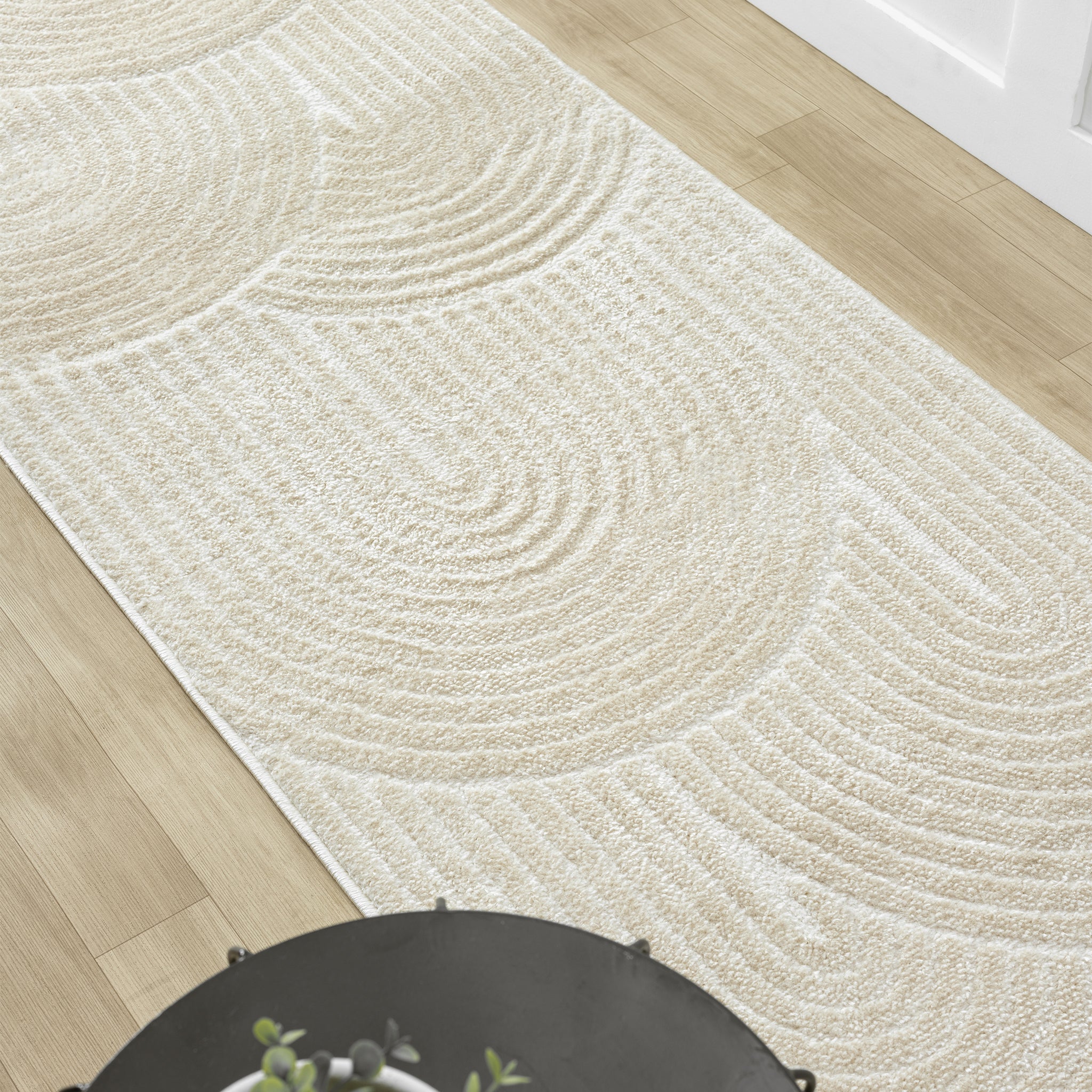 Admire Premium Runner