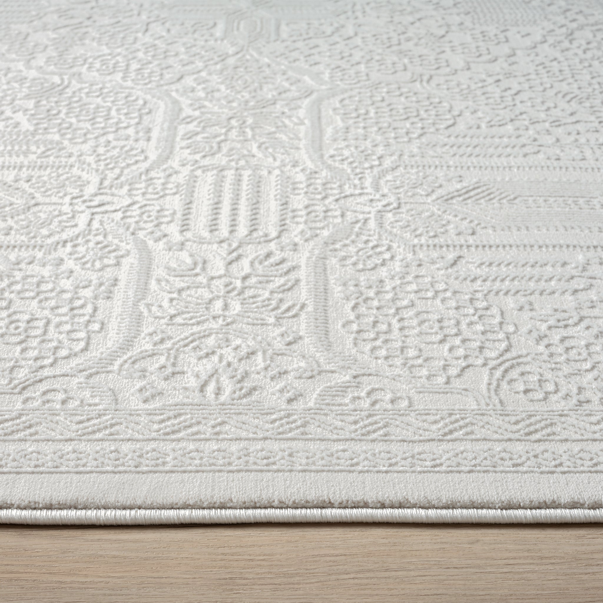Grande Jacquard Rug Ivory