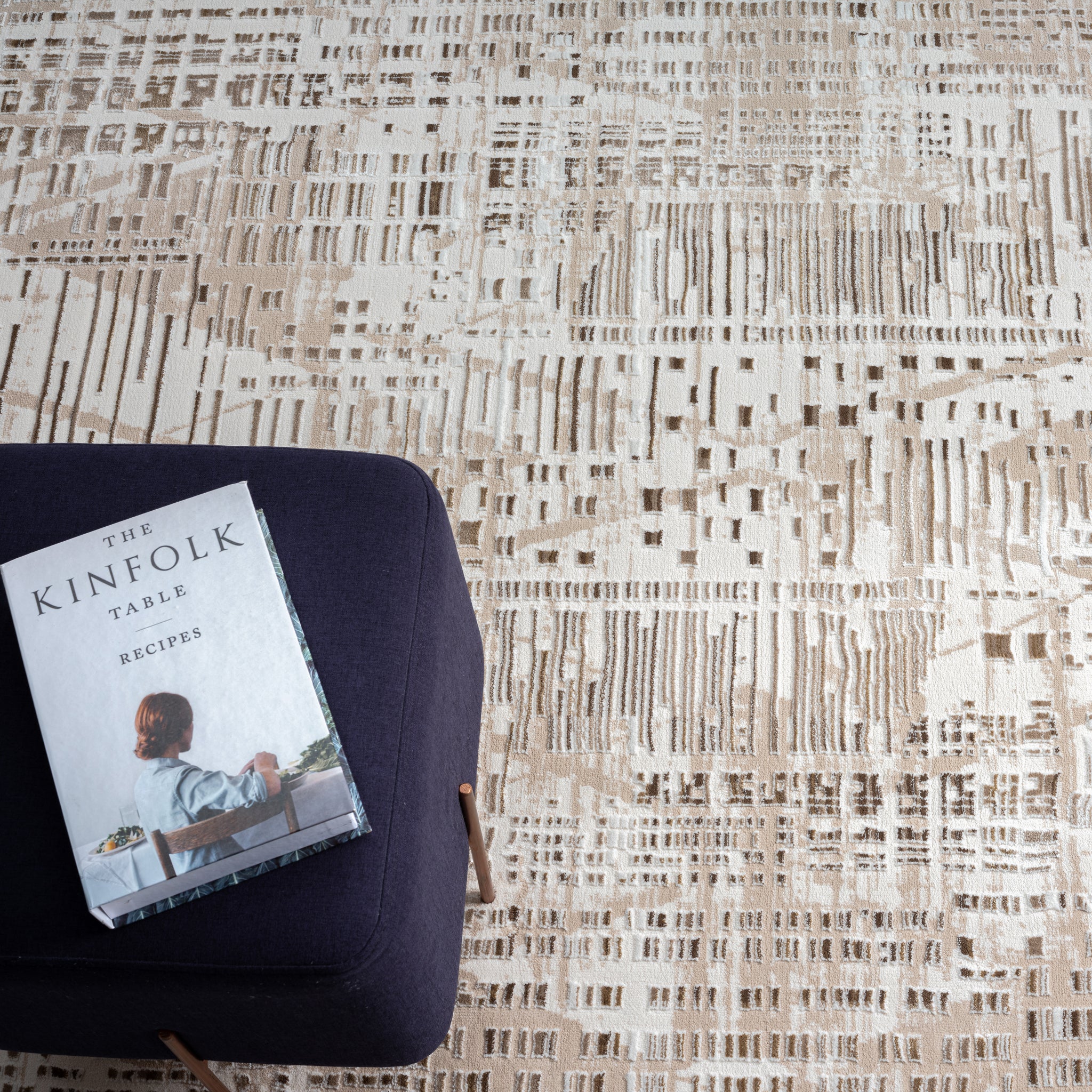 Grande Jacquard Rug Taupe