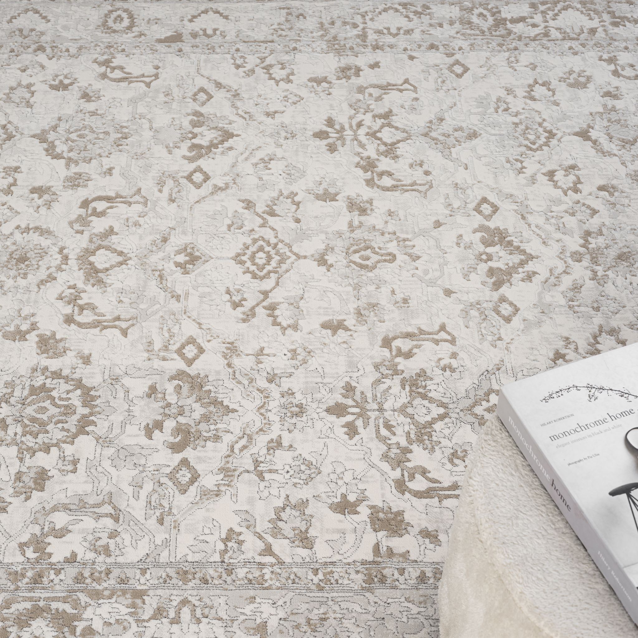 Adriano Pearl Luxe Rug